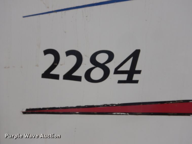 image for item HE9657 2002 Peterbilt 378  semi truck