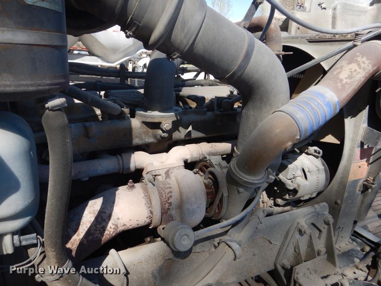 image for item HE9694 1999 Peterbilt 377A/E  semi truck