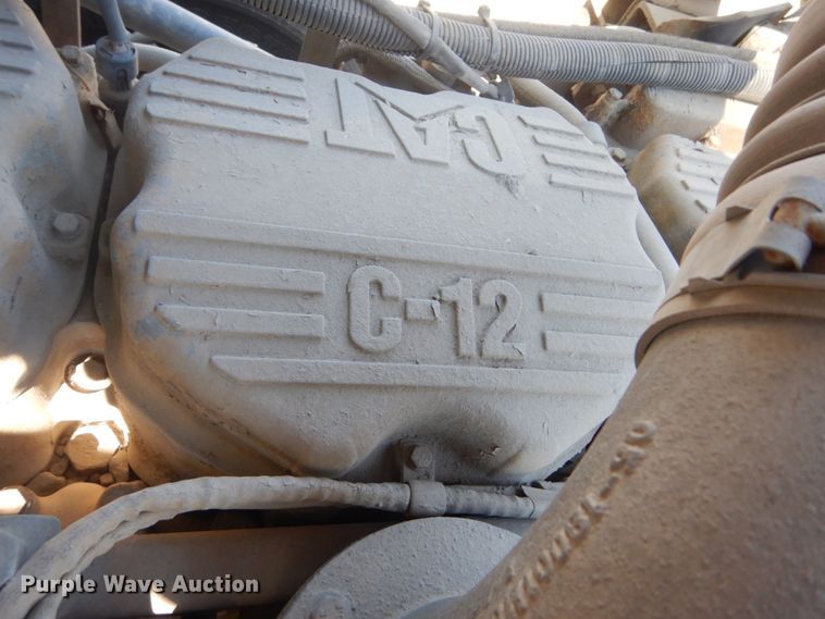 image for item HE9694 1999 Peterbilt 377A/E  semi truck