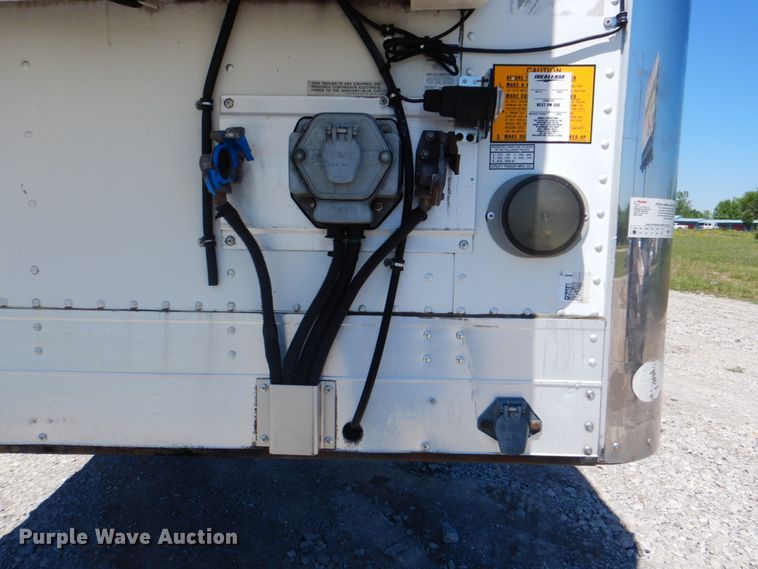 image for item HX9238 2010 Utility Trailer VS2RA  refrigerated dry van trailer