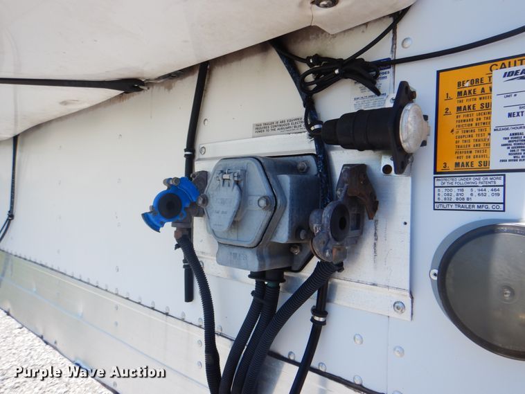 image for item HX9238 2010 Utility Trailer VS2RA  refrigerated dry van trailer