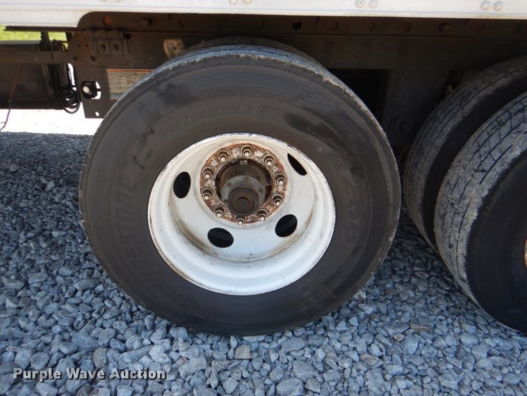 image for item HX9238 2010 Utility Trailer VS2RA  refrigerated dry van trailer