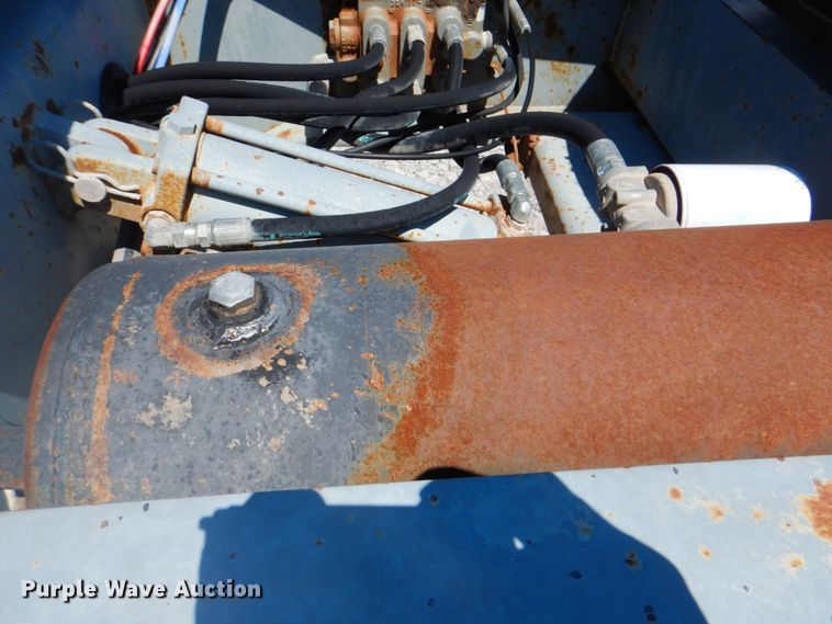 image for item HX9241 2004 Interstate Trailers 70SDGN  lowboy equipment trailer