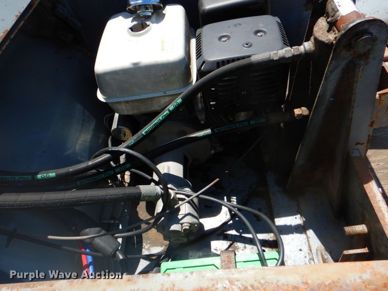 image for item HX9241 2004 Interstate Trailers 70SDGN  lowboy equipment trailer