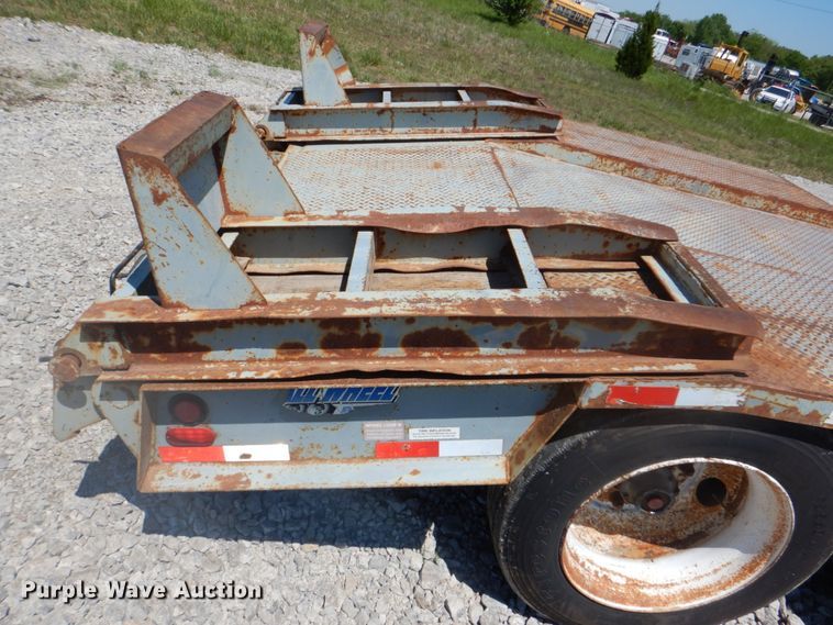 image for item HX9241 2004 Interstate Trailers 70SDGN  lowboy equipment trailer