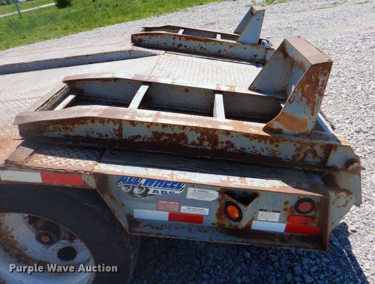 image for item HX9241 2004 Interstate Trailers 70SDGN  lowboy equipment trailer