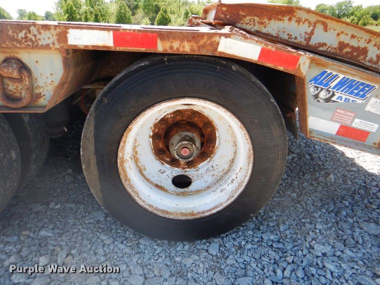 image for item HX9241 2004 Interstate Trailers 70SDGN  lowboy equipment trailer