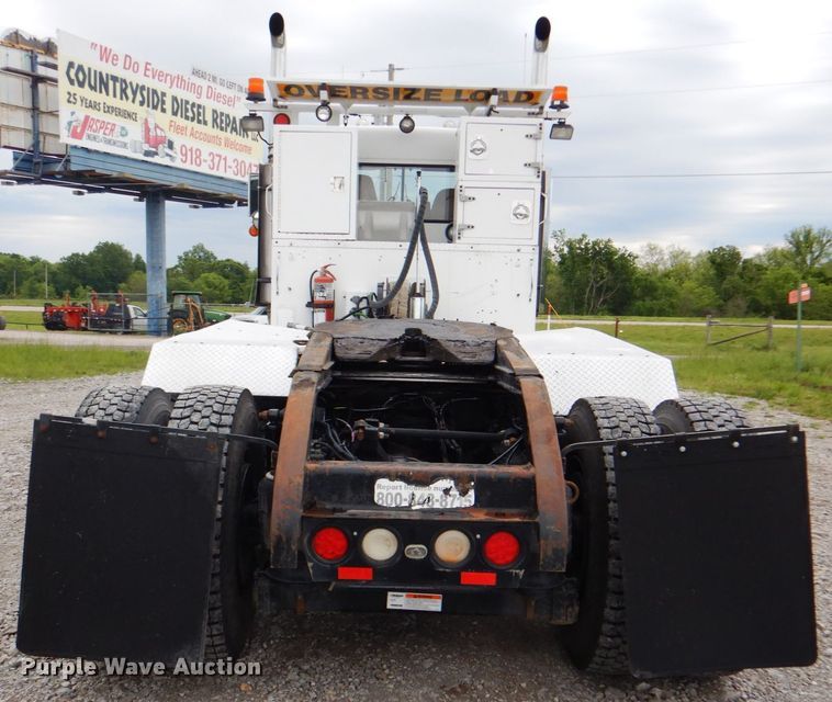 image for item HX9245 2006 Kenworth W900  semi truck