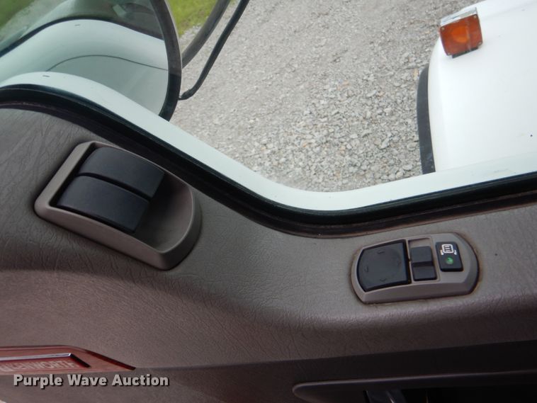 image for item HX9245 2006 Kenworth W900  semi truck