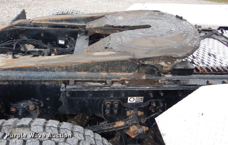 image for item HX9245 2006 Kenworth W900  semi truck