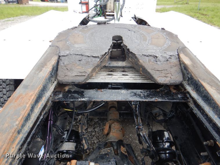 image for item HX9245 2006 Kenworth W900  semi truck