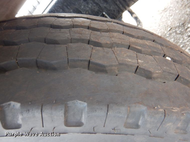 image for item HX9245 2006 Kenworth W900  semi truck