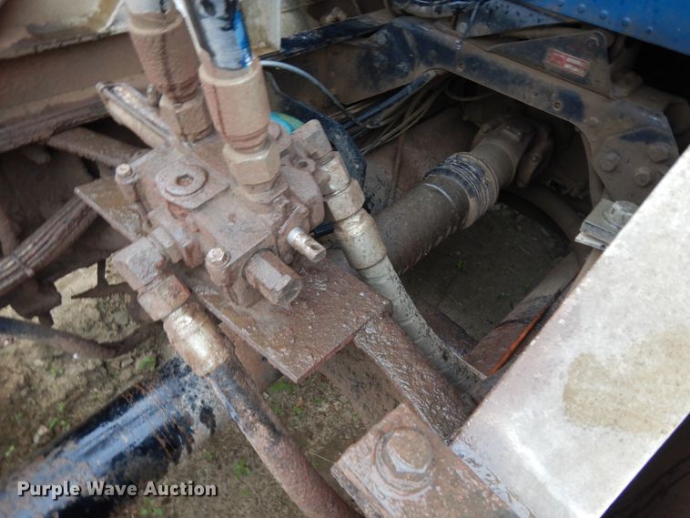 image for item ID9788 2003 International 9200i  semi truck