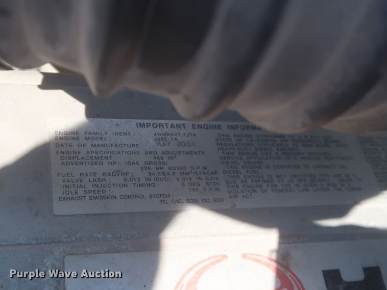 image for item IO9078 2005 Hino 268  refrigerated truck