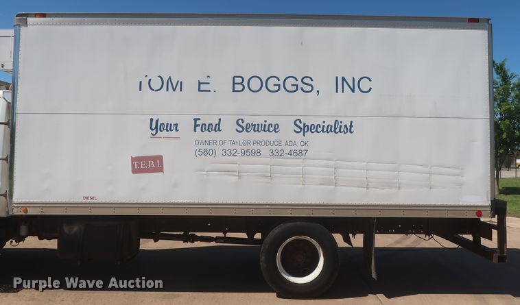 image for item IO9078 2005 Hino 268  refrigerated truck