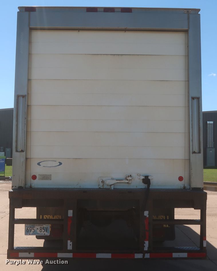image for item IO9078 2005 Hino 268  refrigerated truck
