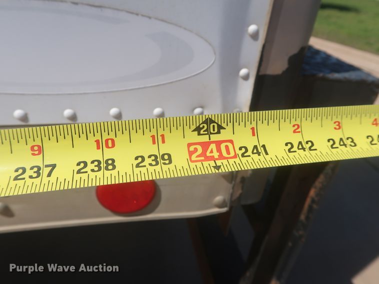 image for item IO9078 2005 Hino 268  refrigerated truck