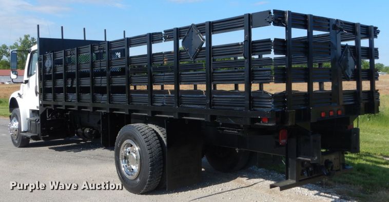 image for item IT9031 2011 Freightliner Business Class M2  flatbed truck