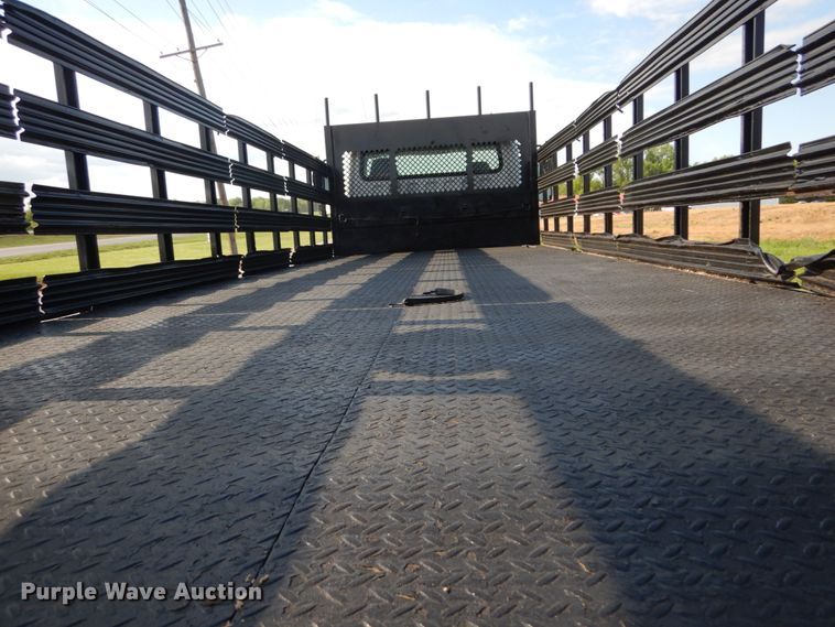 image for item IT9031 2011 Freightliner Business Class M2  flatbed truck