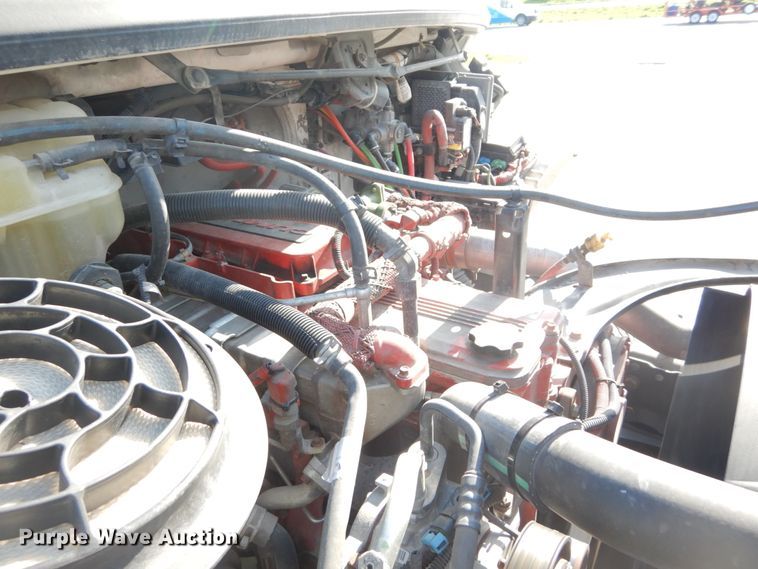 image for item IT9031 2011 Freightliner Business Class M2  flatbed truck