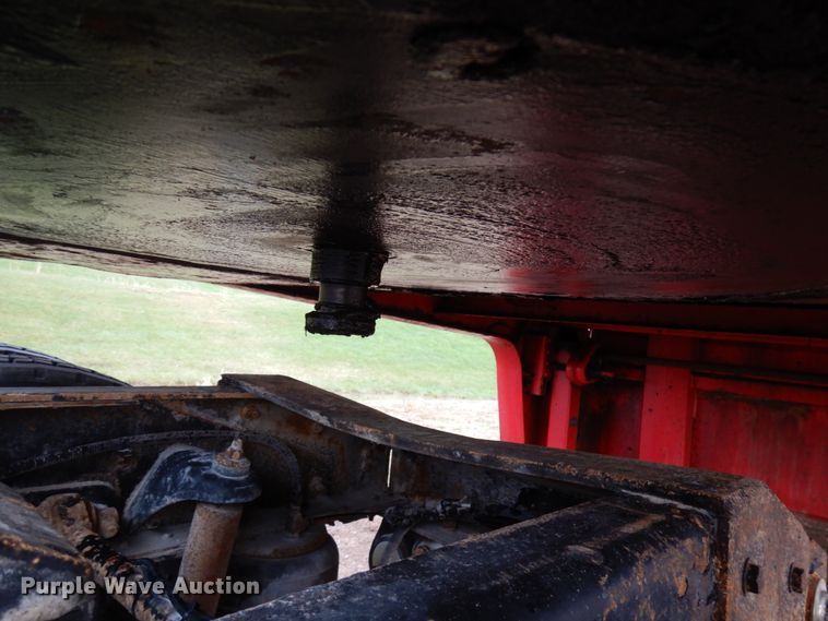 image for item IT9259 2006 Trail King TK70HT-502  drop deck equipment trailer