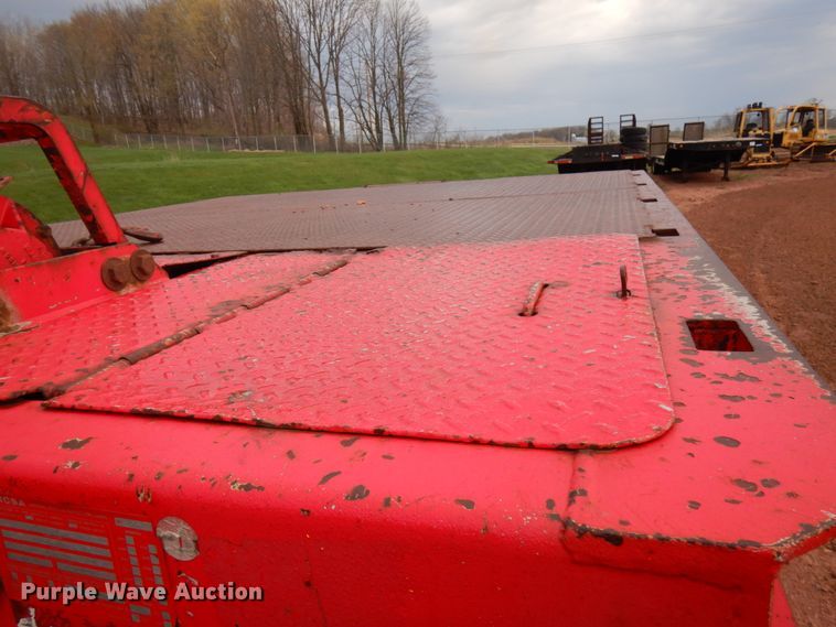 image for item IT9259 2006 Trail King TK70HT-502  drop deck equipment trailer