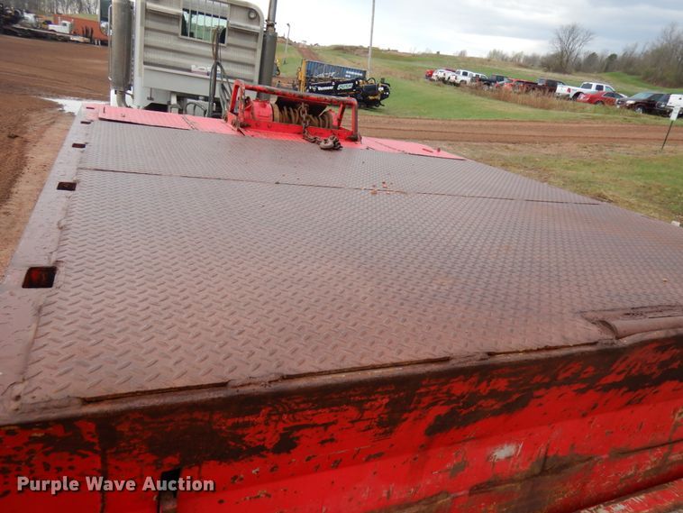 image for item IT9259 2006 Trail King TK70HT-502  drop deck equipment trailer