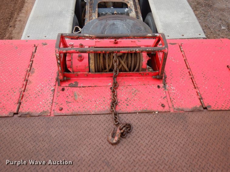 image for item IT9259 2006 Trail King TK70HT-502  drop deck equipment trailer