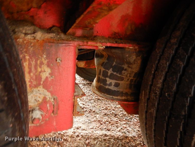 image for item IT9259 2006 Trail King TK70HT-502  drop deck equipment trailer