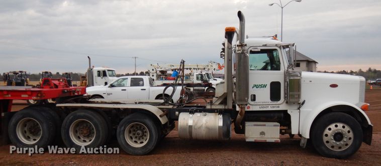 image for item IT9260 2006 Peterbilt 379  semi truck