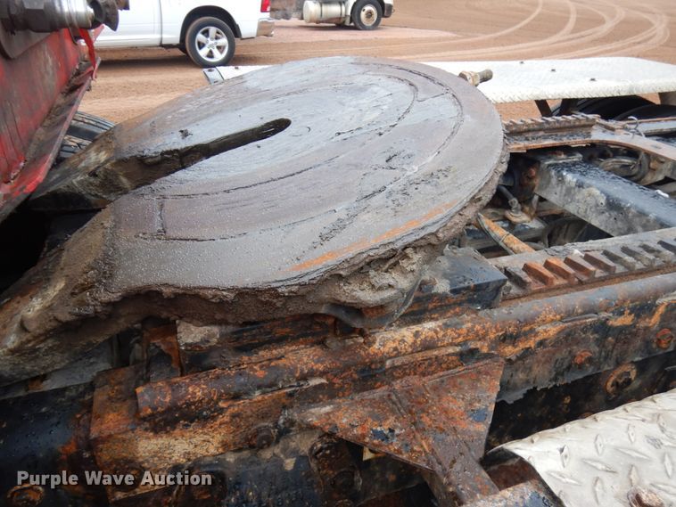 image for item IT9260 2006 Peterbilt 379  semi truck