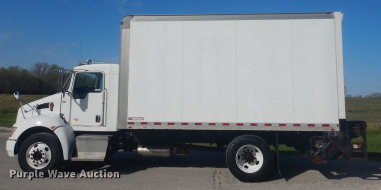 image for item IY9617 2013 Kenworth T270  box truck