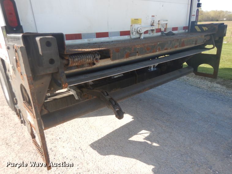 image for item IY9617 2013 Kenworth T270  box truck