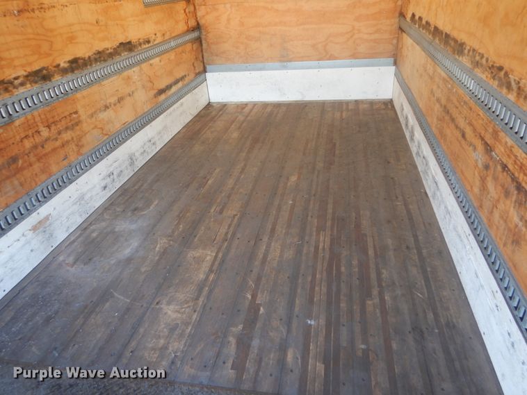 image for item IY9617 2013 Kenworth T270  box truck