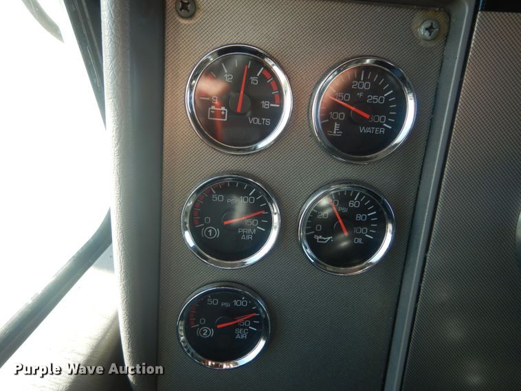 image for item IY9617 2013 Kenworth T270  box truck