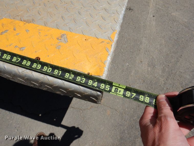 image for item DA5290 2008 Ford F550 XL  bucket truck