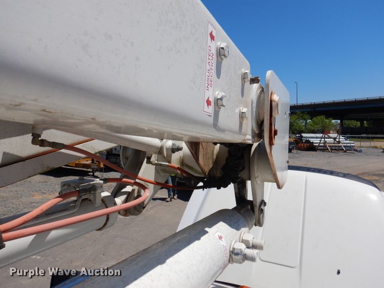 image for item DA5290 2008 Ford F550 XL  bucket truck