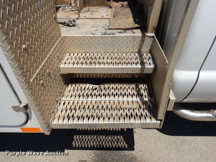 image for item DA5290 2008 Ford F550 XL  bucket truck