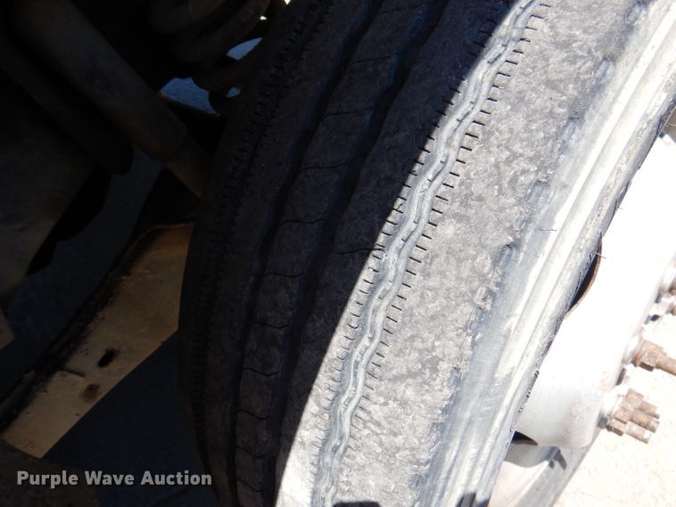 image for item DA5290 2008 Ford F550 XL  bucket truck