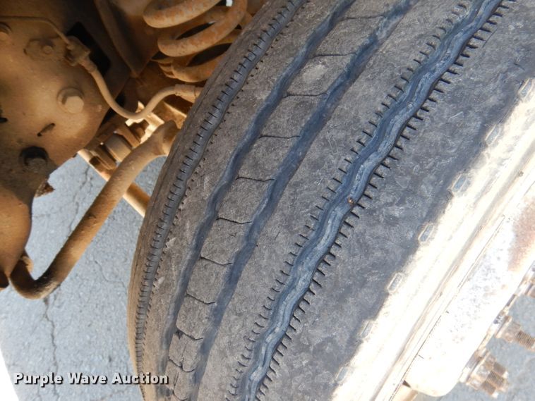 image for item DA5290 2008 Ford F550 XL  bucket truck