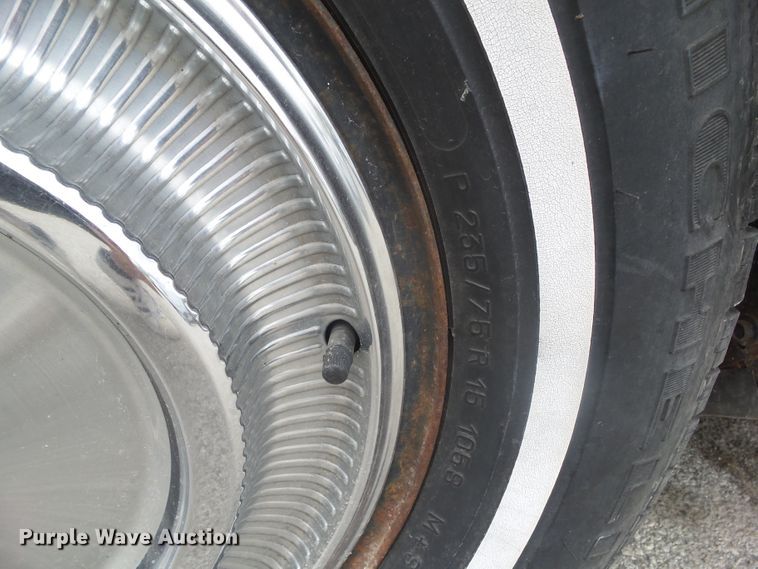 image for item DA7116 1976 Chrysler New Yorker