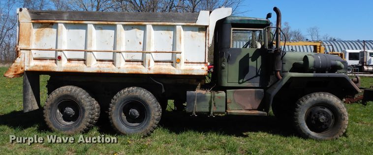 image for item DF6772 1974 Kaiser  dump truck