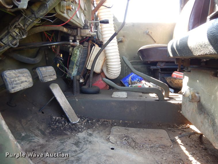 image for item DF6772 1974 Kaiser  dump truck