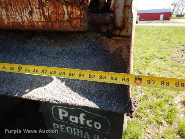 image for item DF6772 1974 Kaiser  dump truck