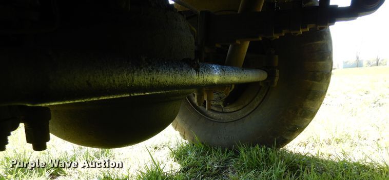 image for item DF6772 1974 Kaiser  dump truck