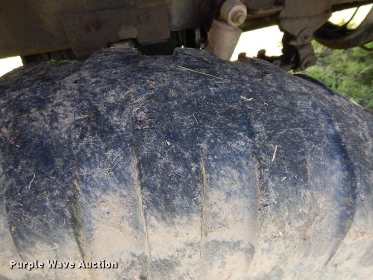 image for item DF6772 1974 Kaiser  dump truck