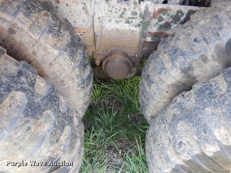 image for item DF6772 1974 Kaiser  dump truck