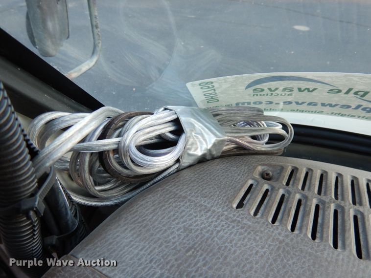 image for item DH8768 1985 Chevrolet G30  RV