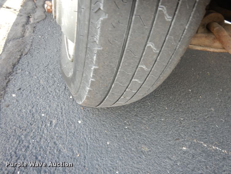 image for item DH8768 1985 Chevrolet G30  RV