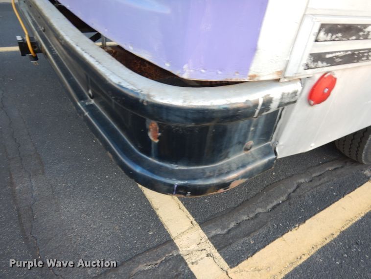 image for item DH8768 1985 Chevrolet G30  RV